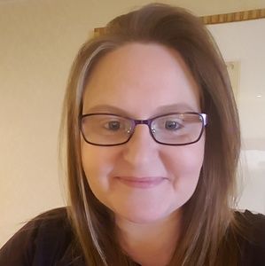 Meet your Posher, Lizabeth